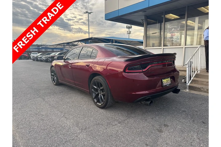 $18649 : Dodge Charger 2022 SXT 4dr S image 6