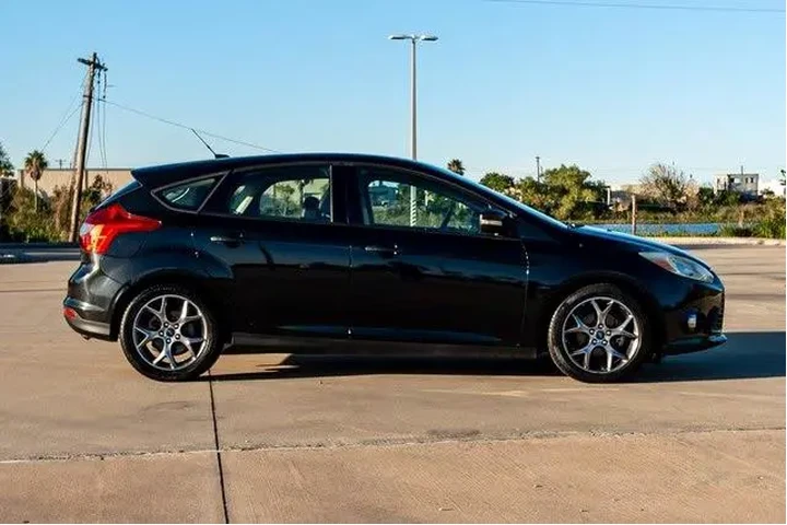 $6281 : Ford Focus 2014 SE 4dr Hatch image 4