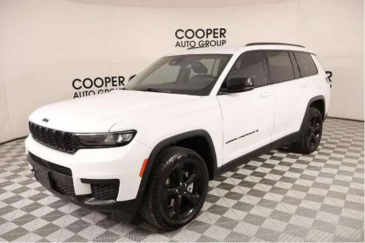 $29742 : Jeep Grand Cherokee L 2023 4 image 10
