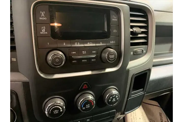 $24989 : Ram 1500 Classic 2020 4x4 Tr image 8