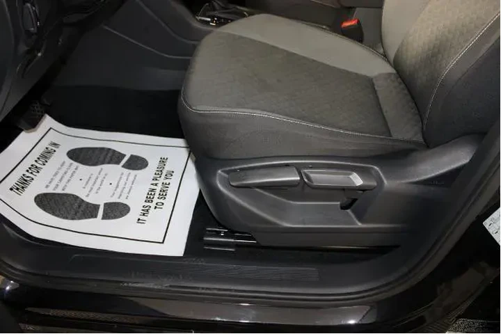 $17800 : Volkswagen Tiguan 2021 S 4dr image 8