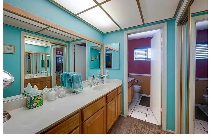 $1500 : Anaheim - 4 Bathroom image 4