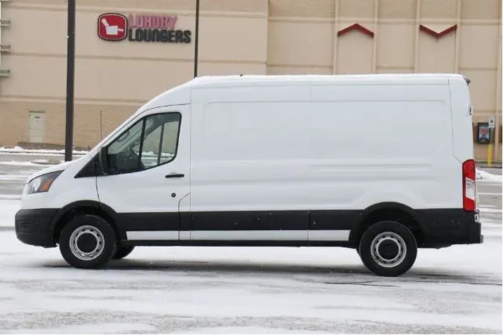 $34900 : Ford Transit 2023 250 3dr SW image 5