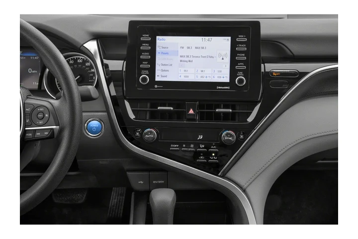 2022 Camry Hybrid LE image 10