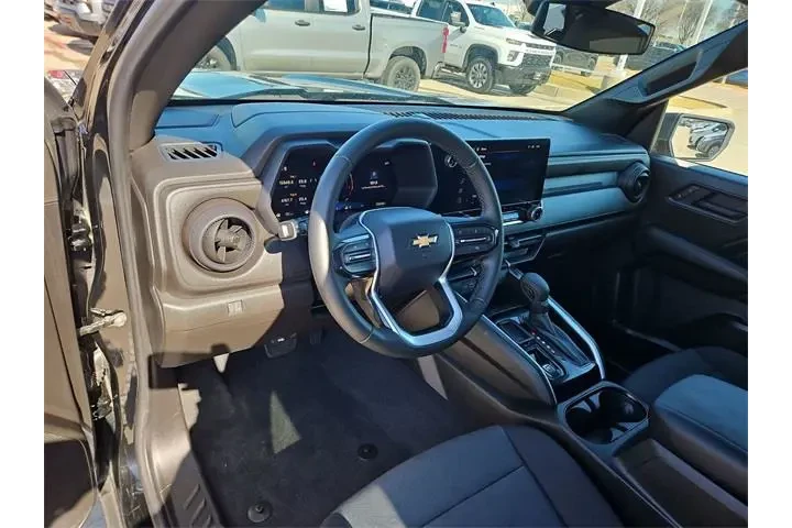 $29987 : Chevrolet Colorado 2025 4x2 image 10