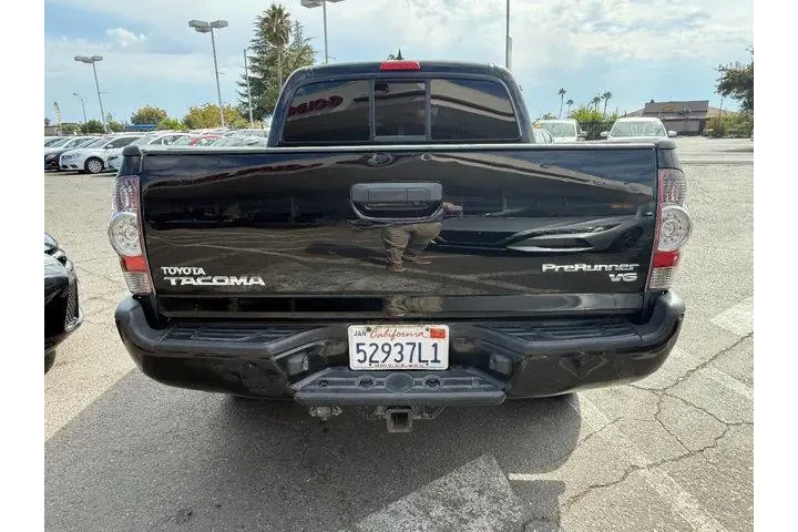 $20861 : Toyota Tacoma 2014 4x2 PreRu image 4