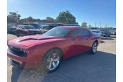 $12999 : 2015 Challenger SXT thumbnail
