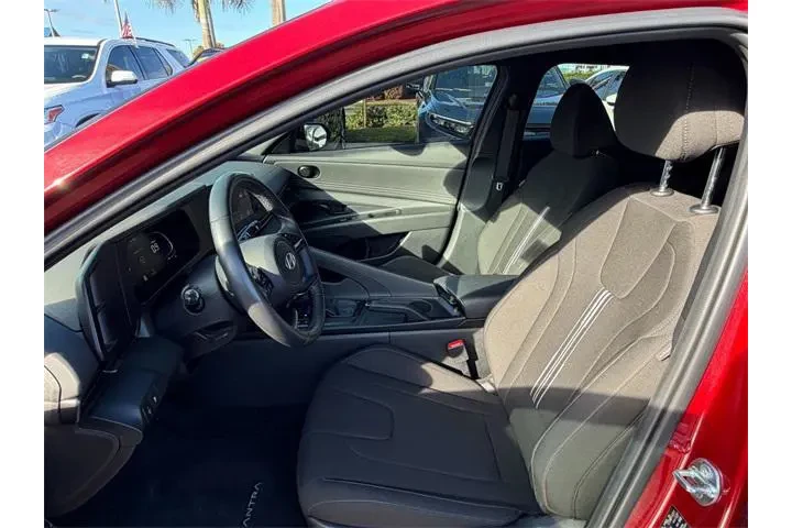 $18775 : Hyundai ELANTRA 2025 SEL Spo image 7