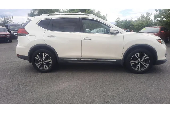 $9995 : 2017 Rogue image 6