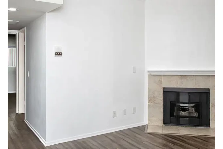 $1400 : Beautiful 1 bedroom Apt in LA image 6