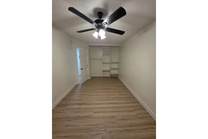 $2300 : Apartamento remodelado! image 5