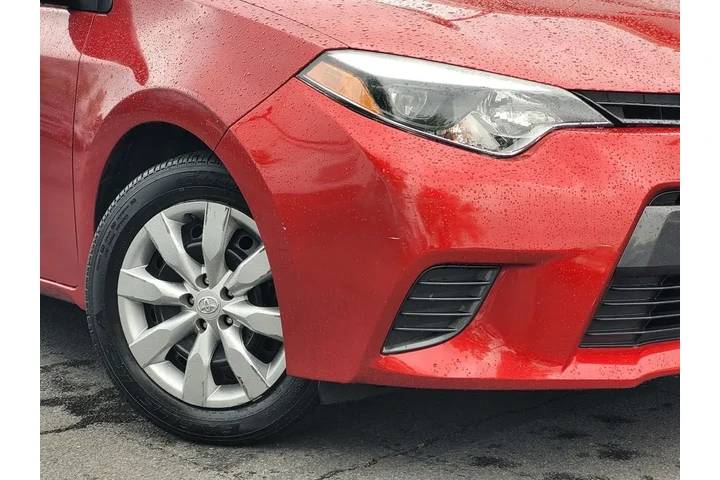 $15295 : Silver Certified 2016 Corolla image 4