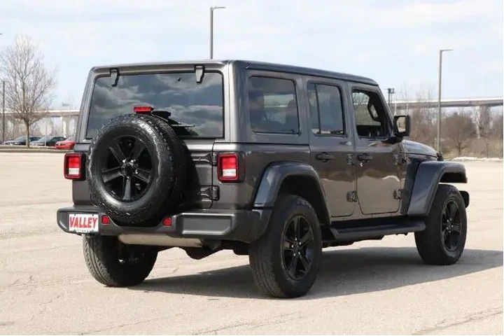 $29950 : Jeep Wrangler Unlimited 2021 image 8