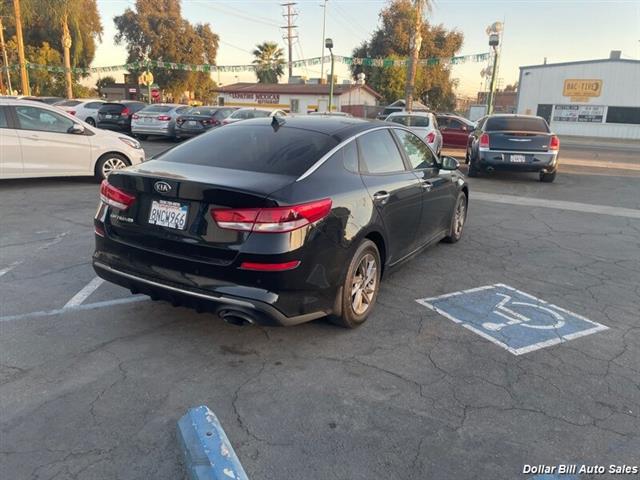 $12950 : 2020 Optima LX Sedan image 7