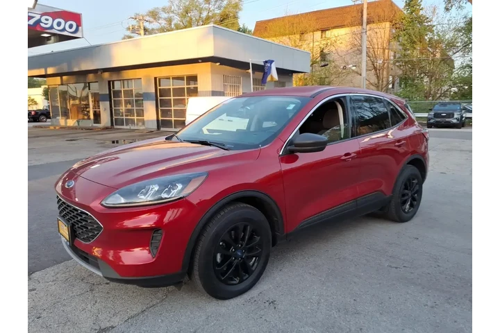 $23963 : Ford Escape 2022 AWD SE 4dr image 7