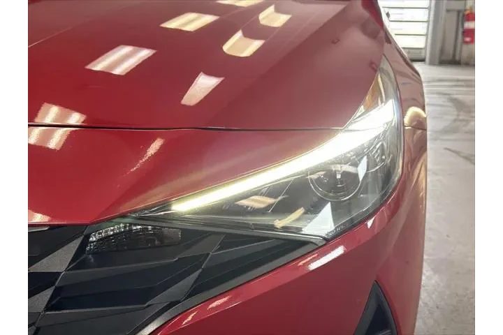 $18175 : Hyundai ELANTRA 2022 SEL 4dr image 10