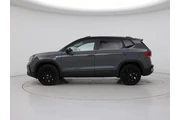 $23998 : Volkswagen Taos 2024 AWD SE thumbnail
