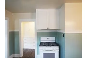 $800 : This beautifully 2 bed 1 !!! thumbnail