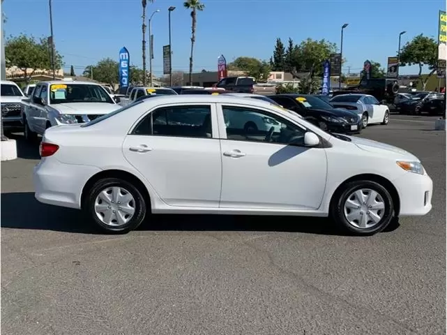 $12995 : 2013 Toyota Corolla L Sedan image 1