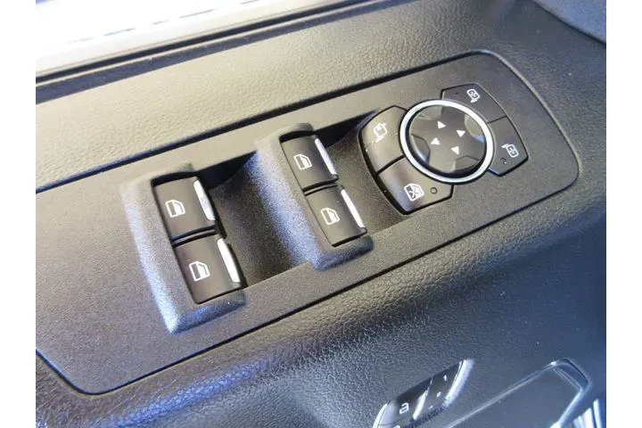 $38499 : Ford F-150 2020 4x2 XL 4dr S image 10