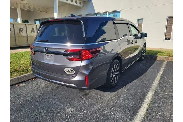 Honda Odyssey 2025 EX-L 4dr image 4