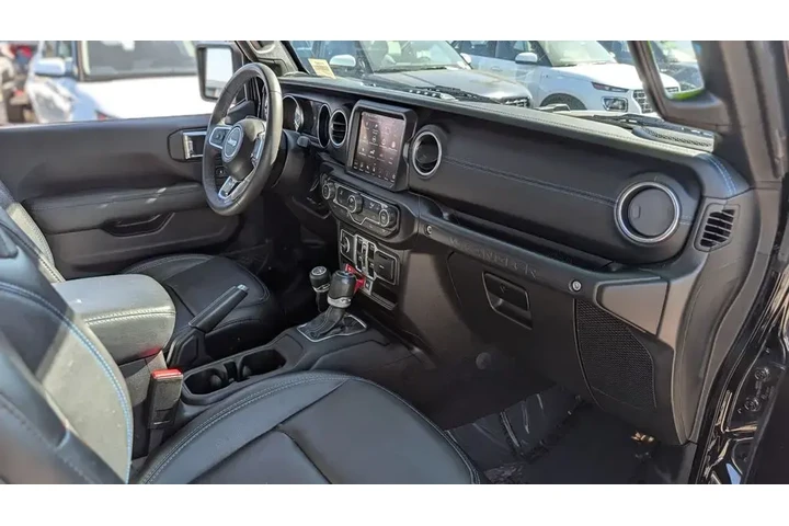 $31295 : Jeep Wrangler 2023 4x4 Rubic image 7