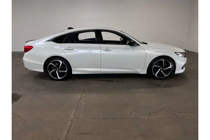 $25440 : Honda Accord 2021 Sport 4dr image 2