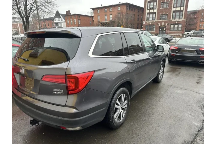 $16999 : 2017 Pilot EX-L image 3