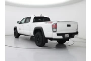 $39998 : Toyota Tacoma 2022 4x4 TRD O thumbnail