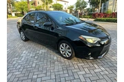 Toyota Corolla LE   2016 en Hialeah
