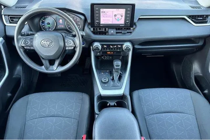 $28000 : Toyota RAV4 Hybrid 2020 AWD image 6