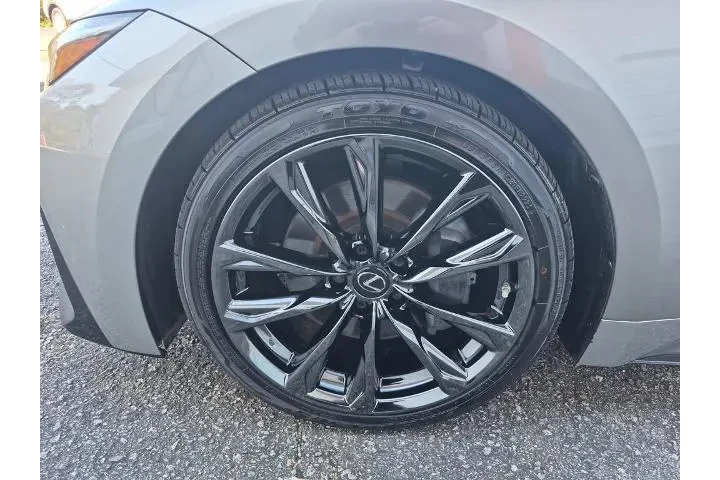 $30988 : Lexus IS 350 2021 F SPORT 4d image 8