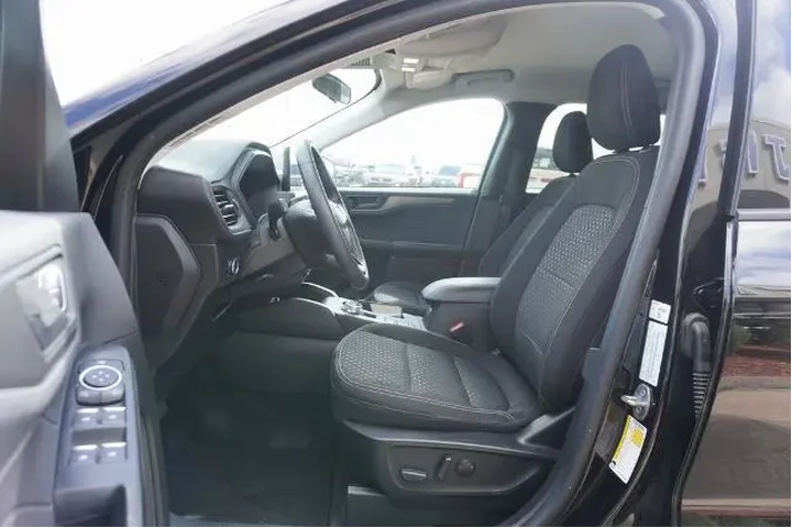 $22788 : Ford Escape 2023 Active 4dr image 7