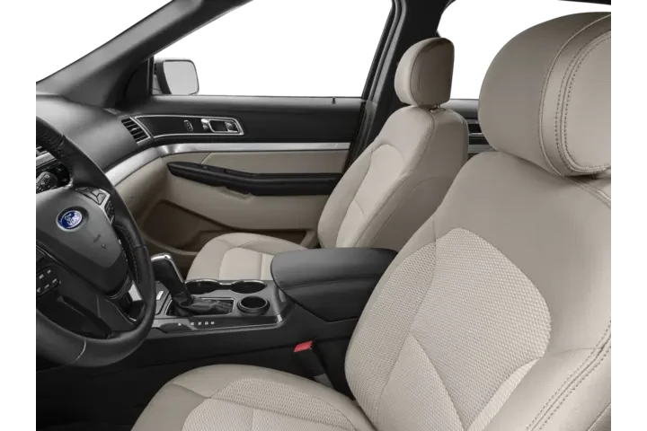 $12800 : Ford Explorer 2017 AWD XLT 4 image 7