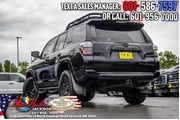 $39995 : Toyota 4Runner 2020 4x4 SR5 thumbnail
