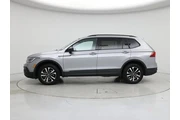 $17998 : Volkswagen Tiguan 2022 S 4dr thumbnail