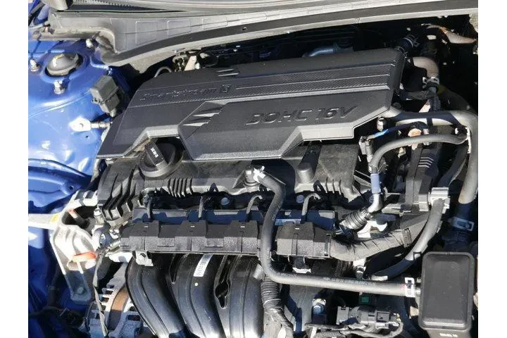 $22995 : Hyundai ELANTRA 2023 SEL 4dr image 10