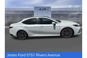 $33973 : Toyota Camry 2025 SE 4dr Sed thumbnail