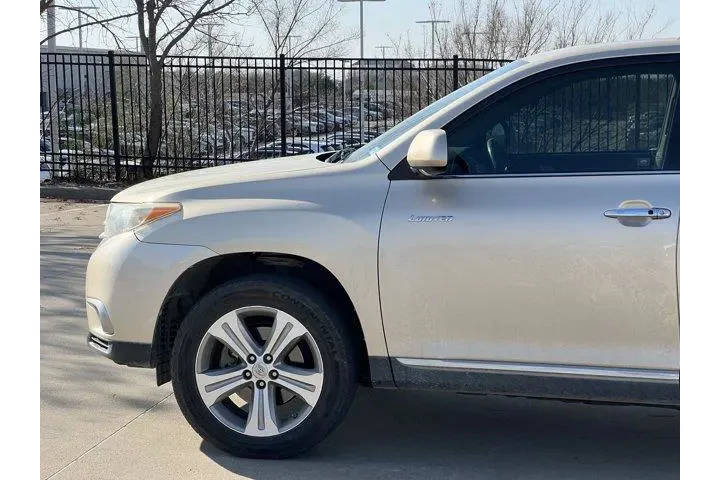 $13999 : Toyota Highlander 2013 Limit image 4