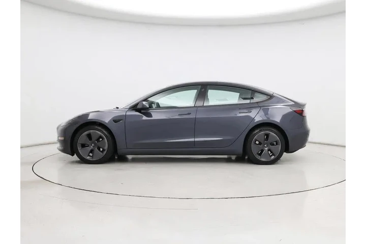 $29998 : Tesla Model 3 2022 AWD Long image 3