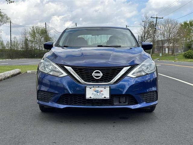 $11195 : 2018 Sentra SV image 2