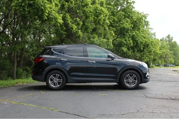 2017 Santa Fe Sport 2.4L image 4