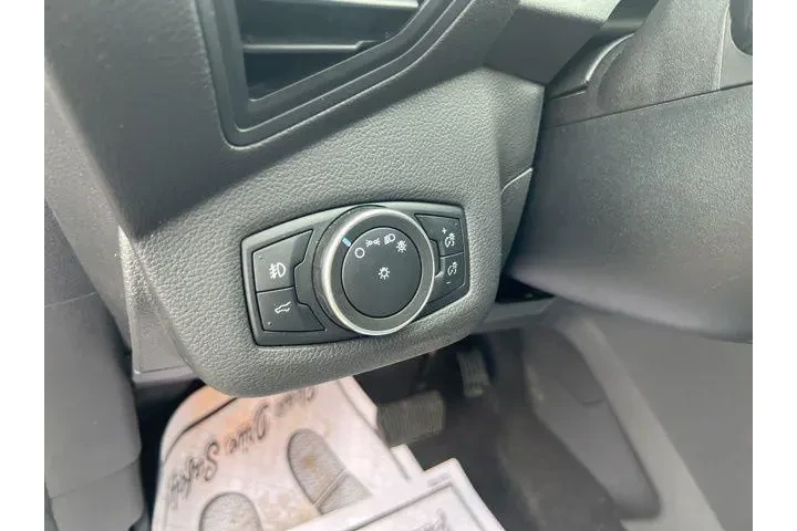 $12225 : Ford Escape 2019 SE 4dr SUV image 8