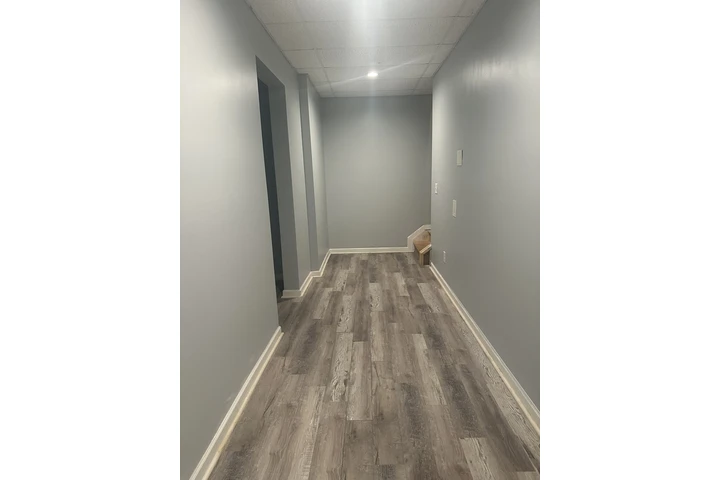 $1600 : Rento basement- Lawrenceville image 8
