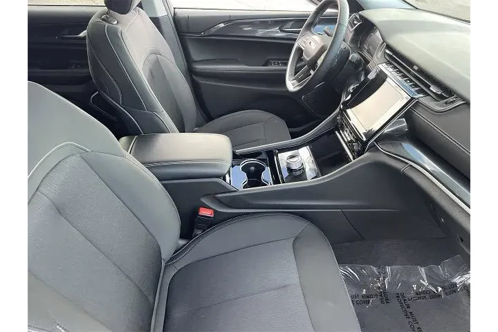 $27998 : Jeep Grand Cherokee L 2021 4 image 9