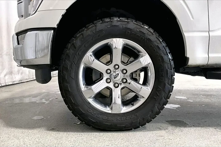 $39292 : Ford F-150 2022 4x4 King Ran image 8