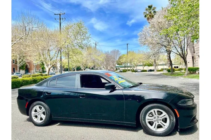 $20995 : 2021 Charger SXT image 6