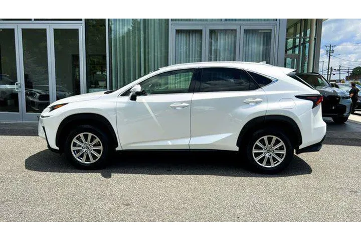 $27995 : Lexus NX 300 2021 AWD 4dr Cr image 3