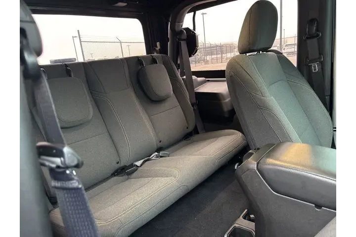 $34519 : Jeep Wrangler 2024 4x4 Sport image 9