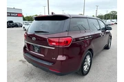 $15980 : 2020 Sedona LX FWD thumbnail